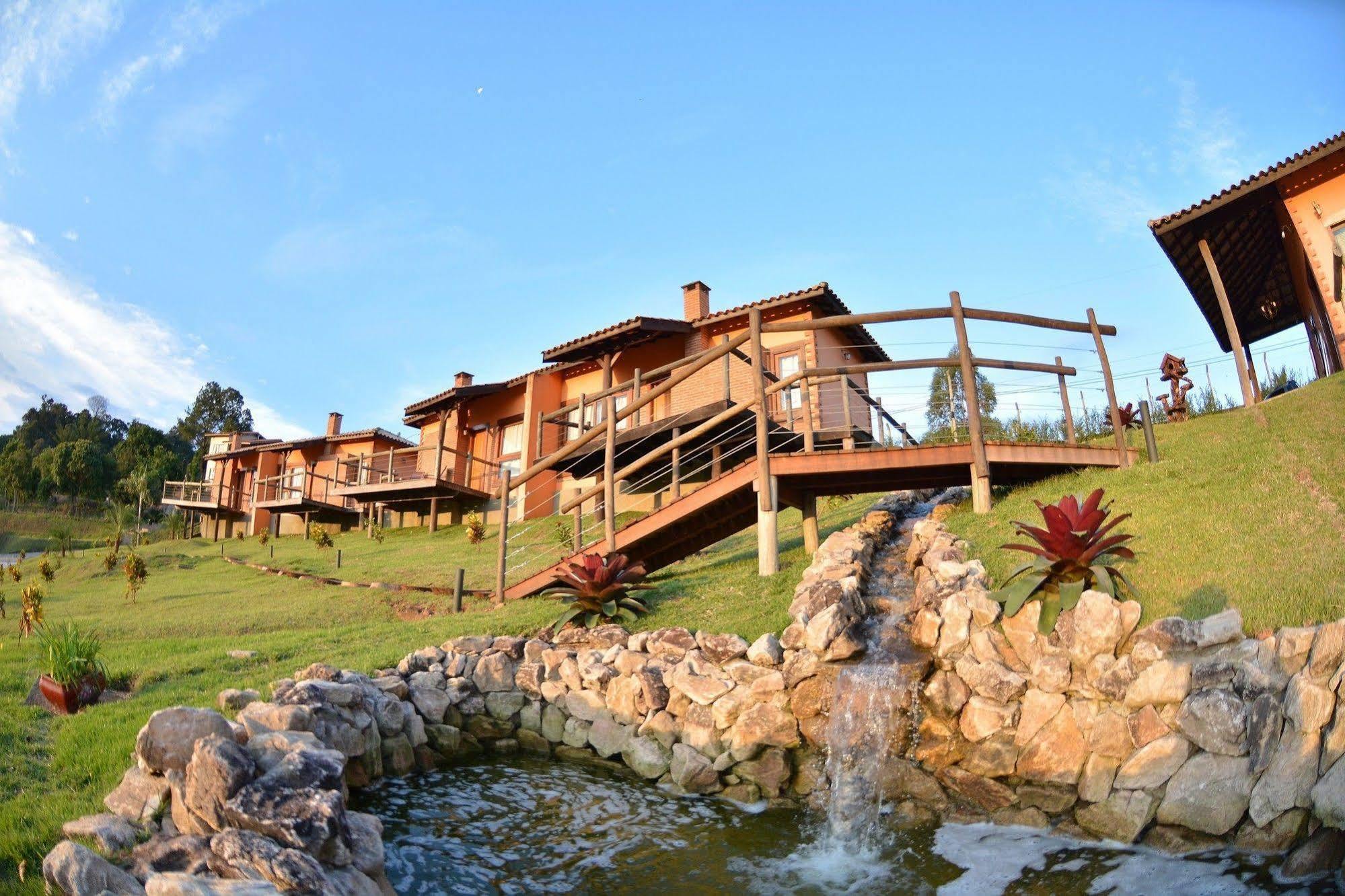 Pousada Villa Dos Leais Серра-Негра Екстер'єр фото